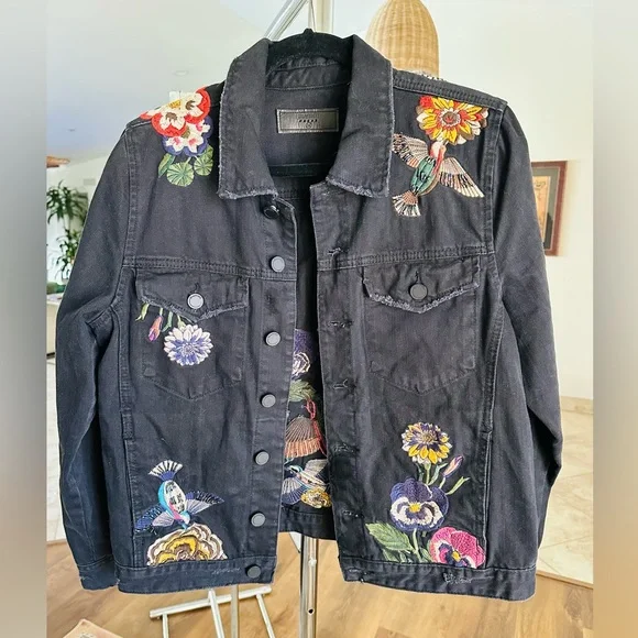 Unique Botanical Floral & Hummingbird Embroidered Black Denim Jacket M - Picture 5 of 16